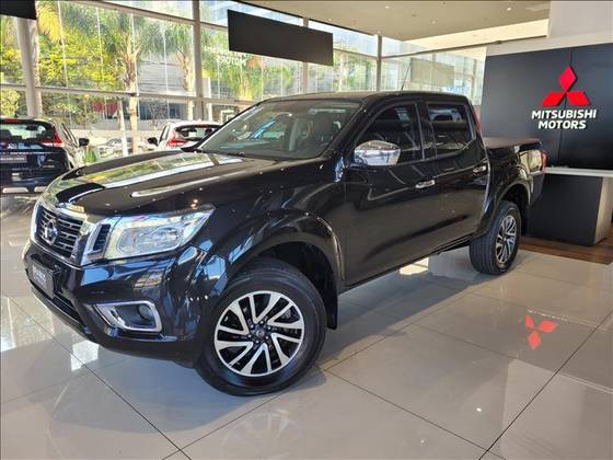 NISSAN FRONTIER 2.3 16V TURBO DIESEL XE CD 4X4 AUTOMÁTICO